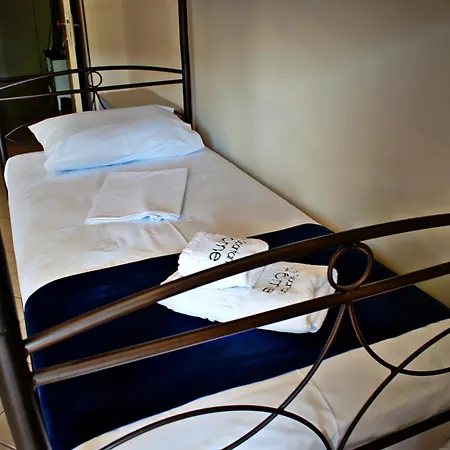 Castor - The Spartan Home Extérieur photo