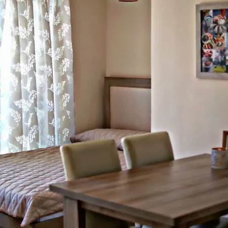 Castor - The Spartan Home Extérieur photo